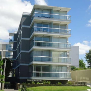 Departamento en venta - Colonia del Sacramento .
