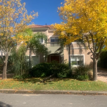 Venta Casa San Isidro Labrador Tigre Apto Crédito