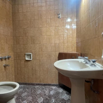 1745519052.jpg