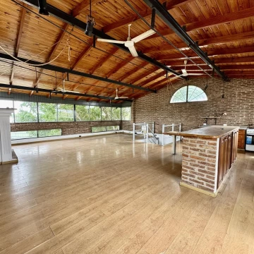 Rodriguez 3400 - Casa de tres plantas en Jorge Cura