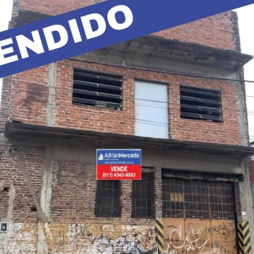 Establecimiento Industrial de 855 m2 cubiertos aproximados, Villa Ballester