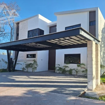 Casa en Venta en Lagos del Sol Cancun