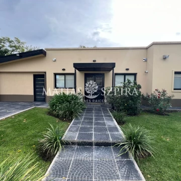 Casa en venta El Resuello 4 ambientes