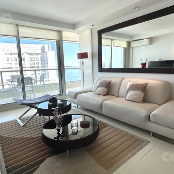 Departamento en alquiler de temporada-Playa Mansa