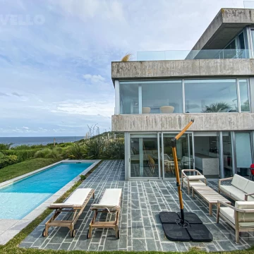 Venta apartamento, 3 dormitorios en Punta Ballena