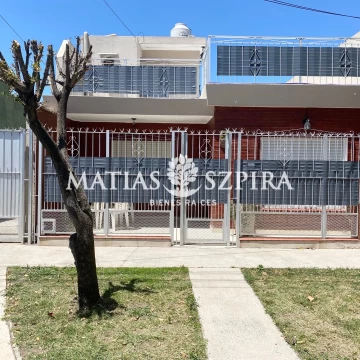 CASA 3 AMBIENTES ITUZAINGÓ NORTE APTA CRÉDITO