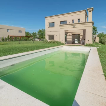 Venta Casa en Puertos del lago - Barrio Araucarias
