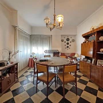 Casa en venta Castelar Sur 5 ambientes