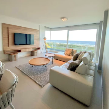 Espectacular departamento en alquiler en playa brava 