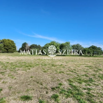 Venta de Lote en El Nacional Club de Campo. Oportunidad!