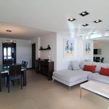 Venta Apartamento 3 Dormitorios, Parrillero, Punta del Este