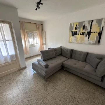 VENDE casa ubicada sobre calle Maipú 264 Bis.