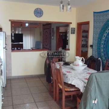 Casa en venta San Antonio De Padua Sur 4 ambientes