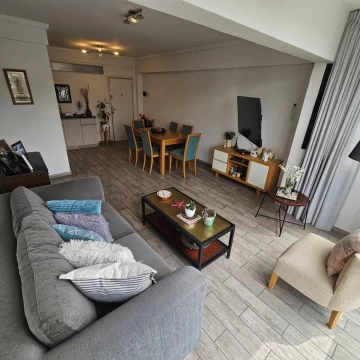 Departamento - Venta - 3 Ambientes - Flores 