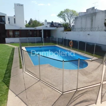 Casa Chalet  en Venta, Merlo