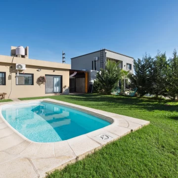VENTA/PERMUTA - Casa - 3 Dormitorios - Tierra de Sueños 3, Roldán