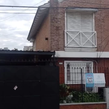Saavedra 200