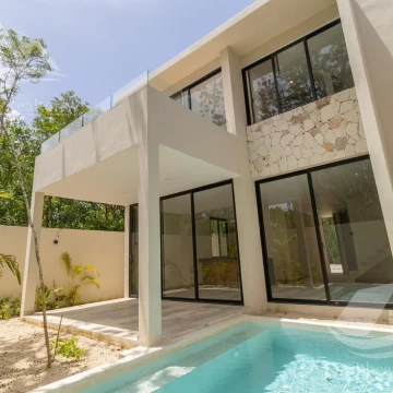 Casa en Venta en Playa del Carmen Valenia