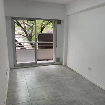 VENTA  DEPARTAMENTO 1 DORMITORIO AL FRENTE  CERRITO 180 ALQUILADO
