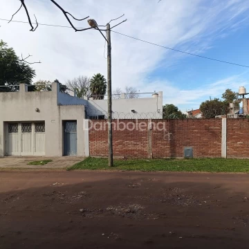 Casa  en Venta en Moreno
