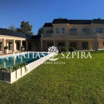 Casa en venta Parque Leloir 7 ambientes