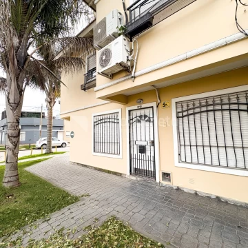 PH en  venta 3 amb en Ramos Mejía