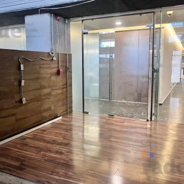 Oficina en  RENTA Lázaro Cardenas, Valle Oriente