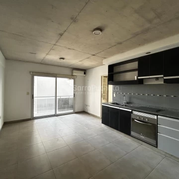 Venta departamento 2 amb en Moron Sur (6ºB)