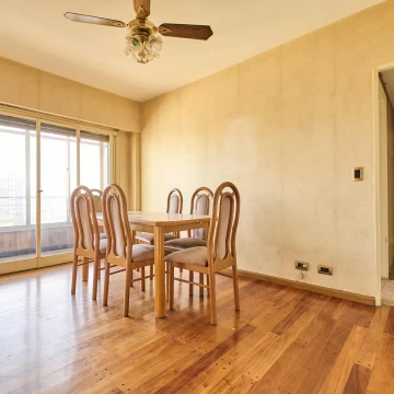 Venta departamento 3 ambientes Almagro