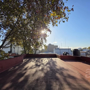 PH en Villa Ballester - Venta - Dos Ambientes - Terraza propia.