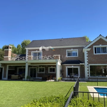 Casa Chalet  en Venta en Ayres Del Pilar, Pilar, G.B.A. Zona Norte