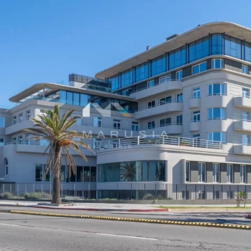 Departamento  en Venta en Carrasco, Montevideo