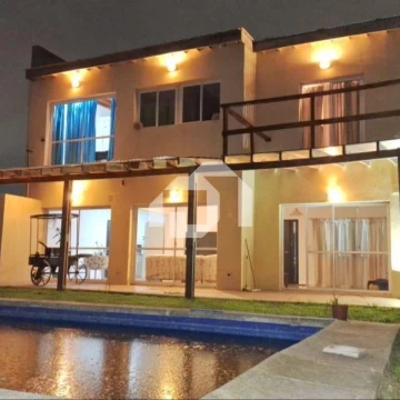 Casa  en Venta en San Francisco, Villanueva, Tigre