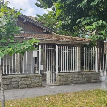 Venta Casa 4 ambientes Llavallol