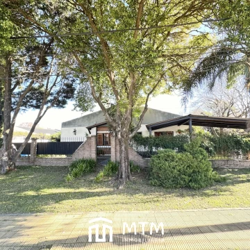 Casa en  Venta, Granadero Baigorria.