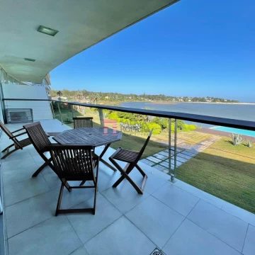 Venta,primera linea, La Barra, Punta del Este SAP4050171