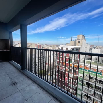 4 ambientes   con balcon con parrilla  al frente  - Apto Profesional