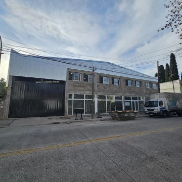 Galpón 1.300m2 - Venta - Alquiler - Villa Sarmiento