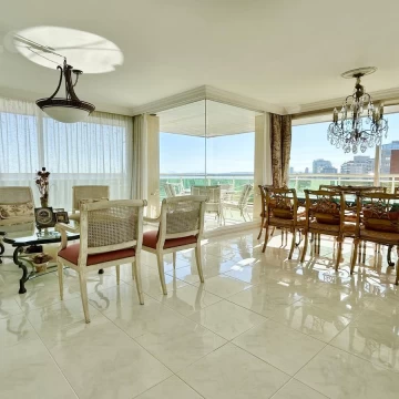 Departamento - Playa Mansa