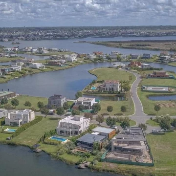 Excelente Lote Lindero a Reserva - Barrio Privado Acacias