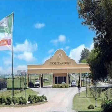 VENTA TERRENO DE 1200 M CON HERMOSA VISTA A LAGUNA Y CANCHA DE GOLF