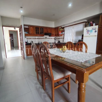 Casa en venta en Ramos Mejia