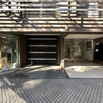 Cochera en  venta Entre Rios 1700 planta baja - Abasto Rosario