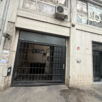 VENTA - Edificio de cocheras  - Centro, Rosario.