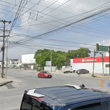 Terreno en esquina en Av Los Angeles y Av San Nicolás zona Mercado Abastos