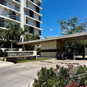 Terreno en Venta en Laguna 1 Puerto Cancun
