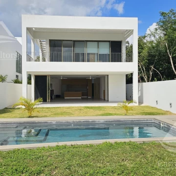 Casa en Venta en Lagos del Sol Cancun
