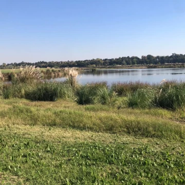 Terreno a la laguna en Naudir Delta. Escobar