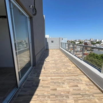 VENTA -  2 AMBIENTE C/ BALCÓN - VISTA PANORAMICA -   TERRAZA - VILLA URQUIZA