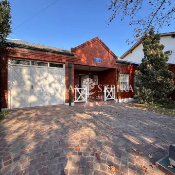 Casa en venta Moreno Centro 3 ambientes